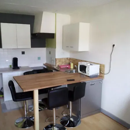 Hotel Du - Au Bord Du La Tour-dʼAuvergne