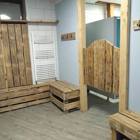 Hotel Du - Au Bord Du La Tour-dʼAuvergne